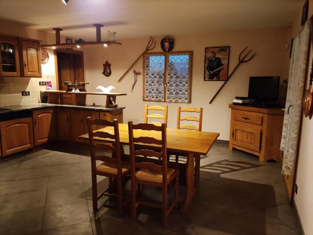Maison Spacieuse Chez Popol Corbenay Buitenkant foto